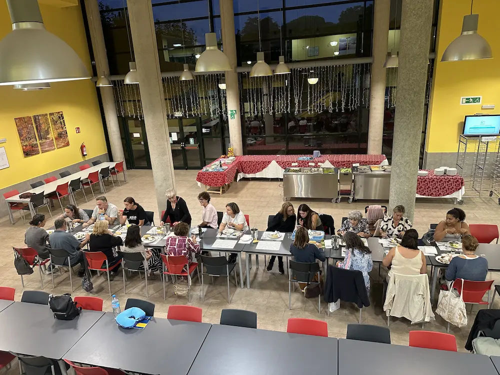 1st In-Person Patient Meeting at CREER - Foto 17